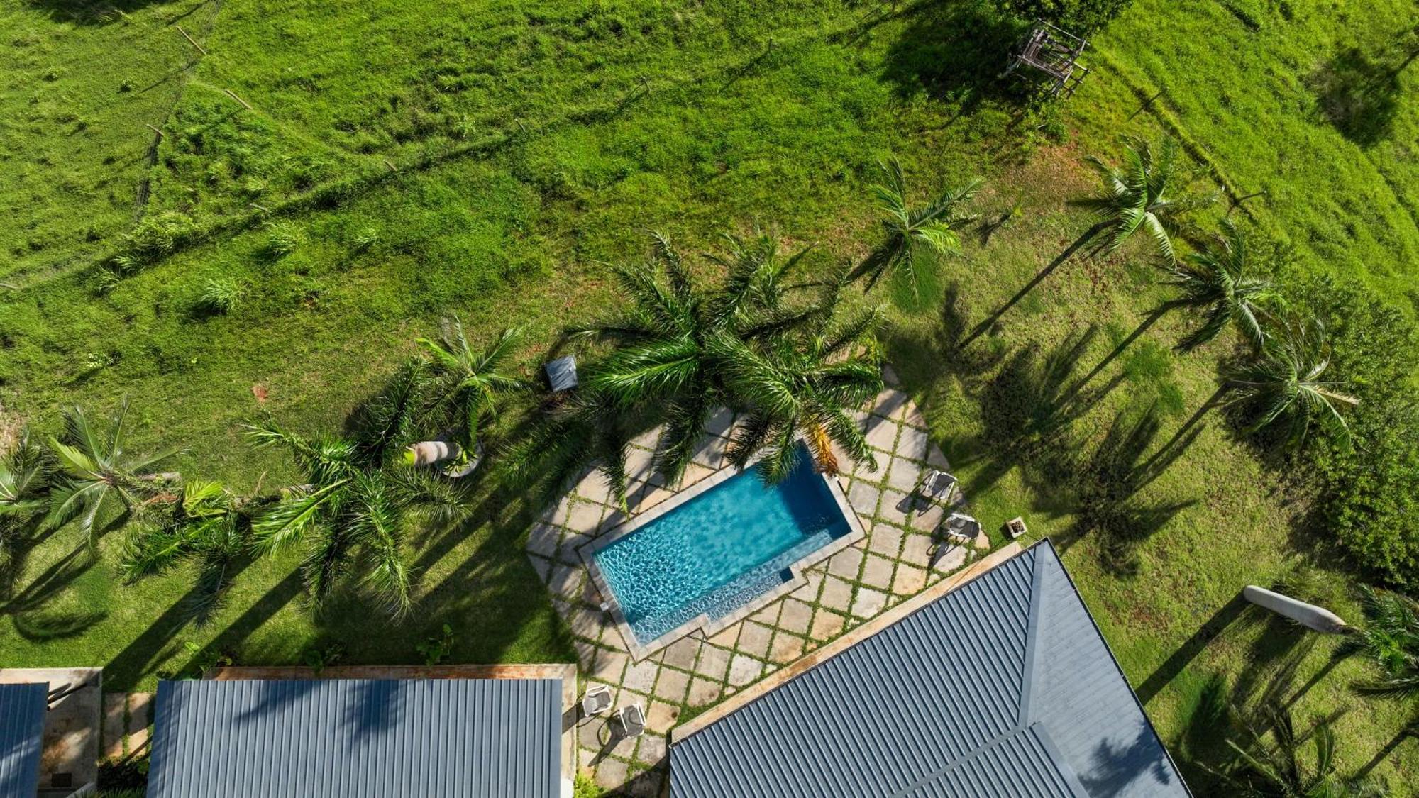 Villa Kamaya, 카마렐 외부 사진